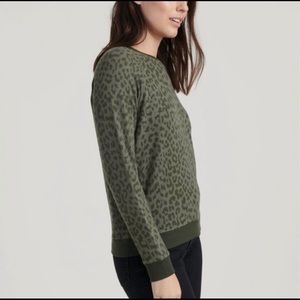 Lucky Brand Green Cheetah Print Sweater Size XL